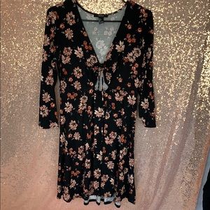 Black floral dress Forever 21